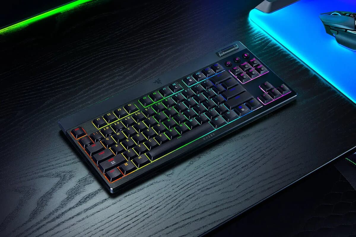 Razer BlackWidow V4 Low-Profile Tenkeyless HyperSpeed Orange Switch US